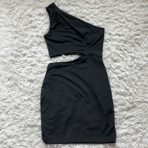 Black one shoulder cutout dress